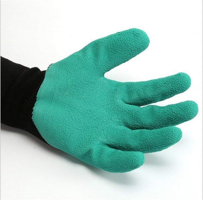 Garden gloves