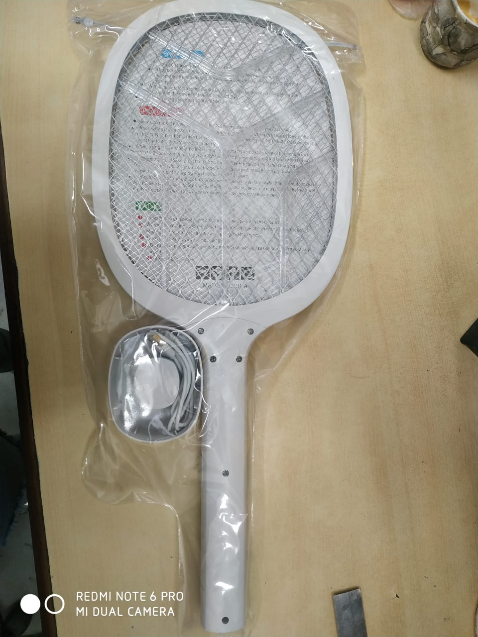 MOSQUITO SWATTER RACKET