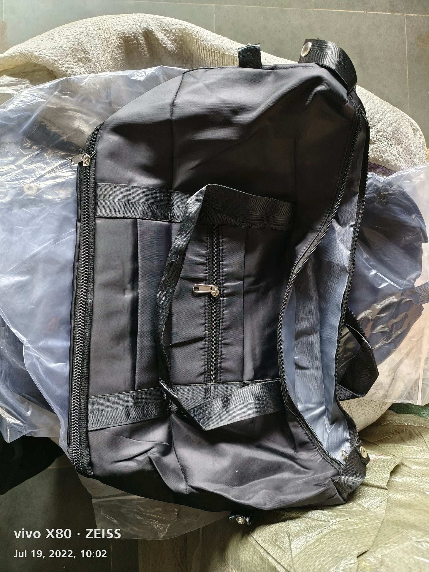 FOLDABLE TRAVEL BAG-WITHOUT POKET